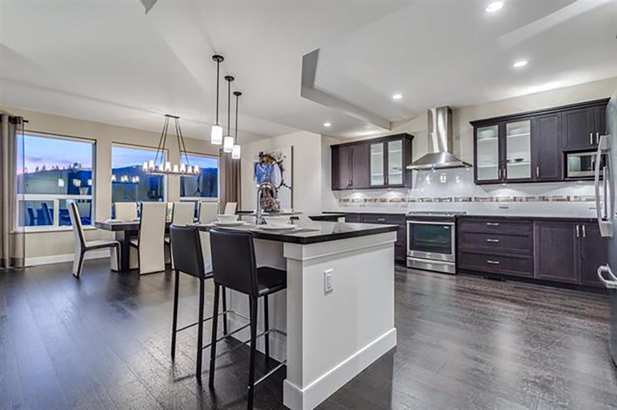 1502 Dayton Street, Coquitlam 4