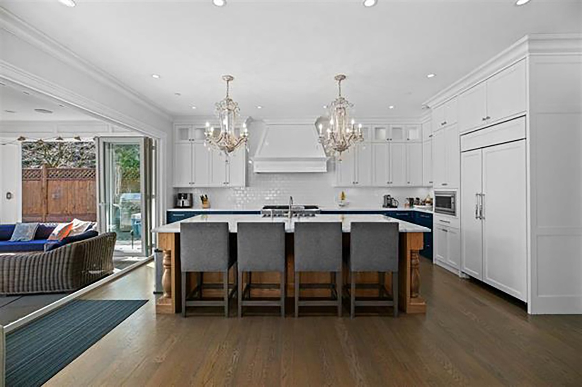 4588 Keith Road, West Vancouver 3
