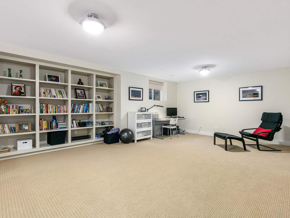 14265 36A Avenue, Surrey 30