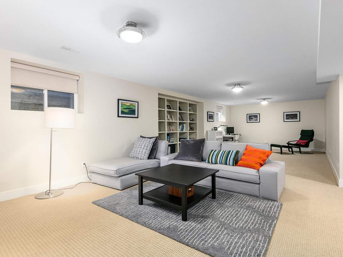 14265 36A Avenue, Surrey 31