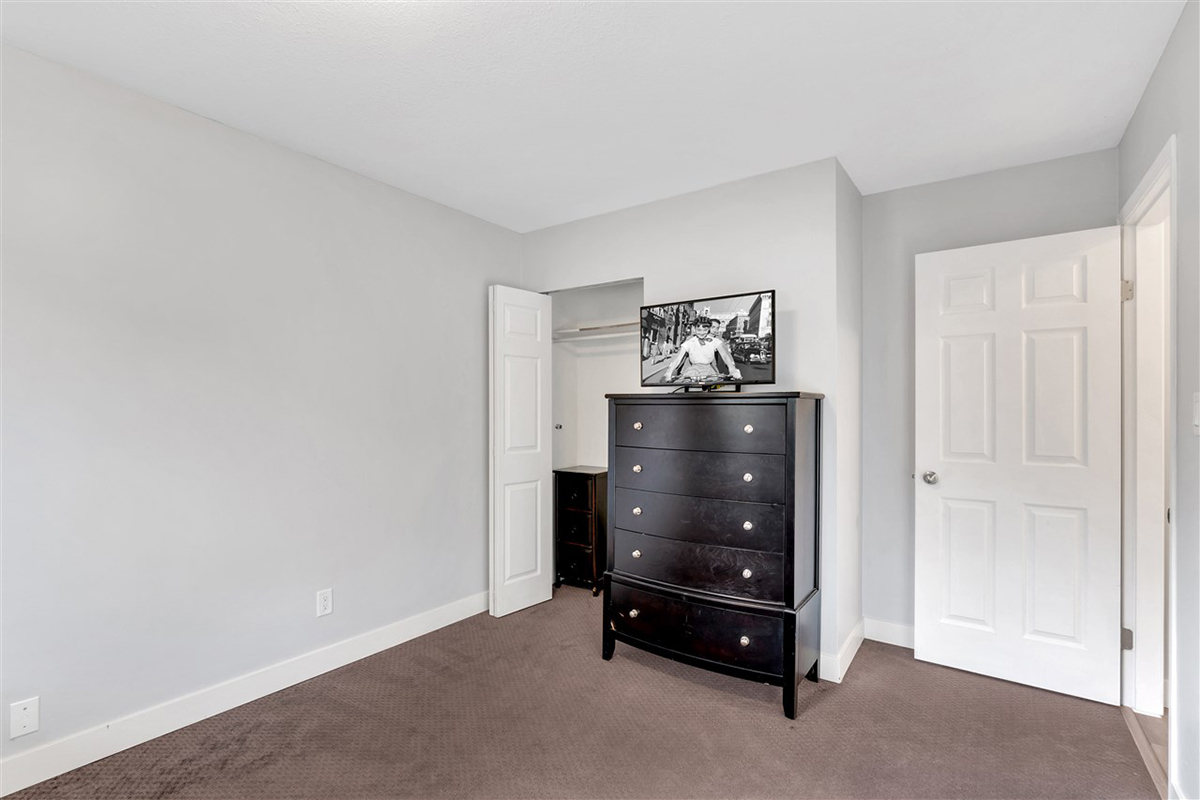 20572 96A Avenue, Langley 18