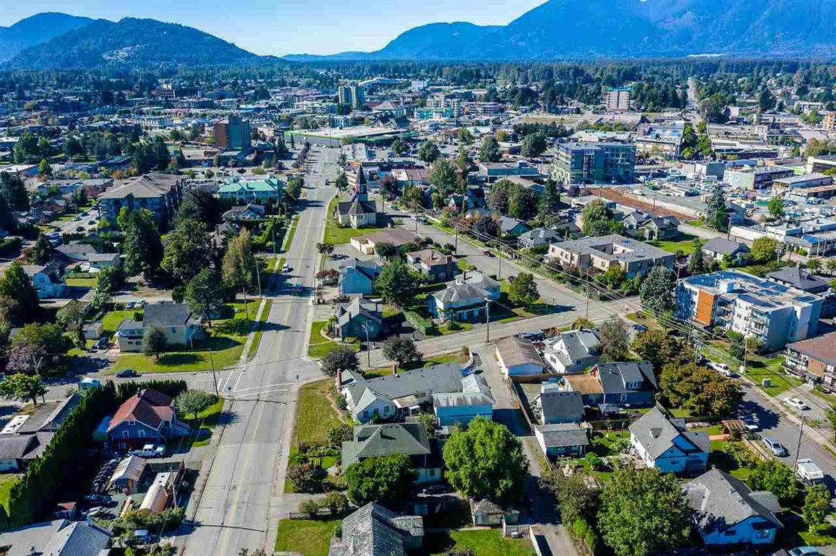 9190 Nowell Street, Chilliwack 15