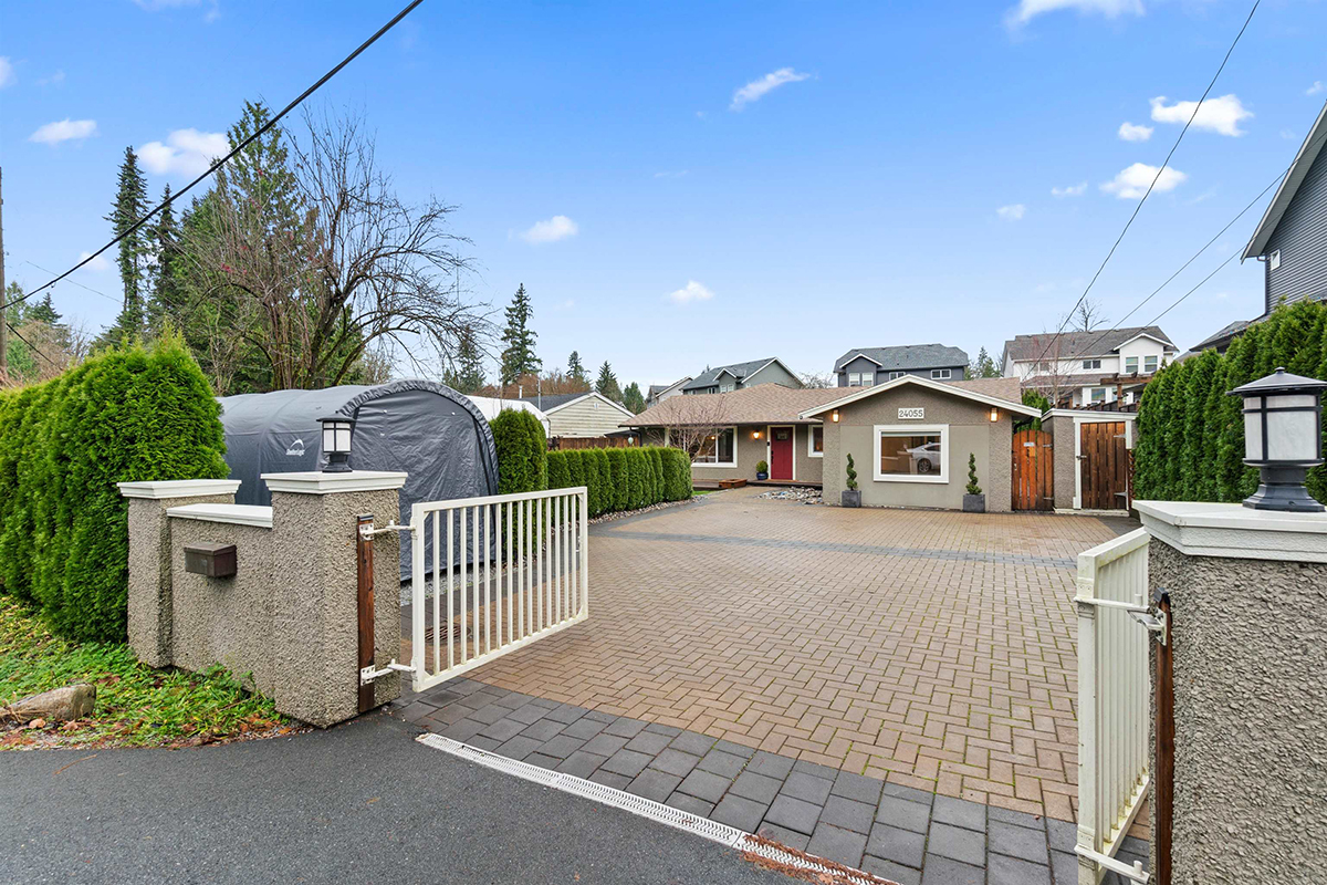 24055 Fern Crescent, Maple Ridge 35
