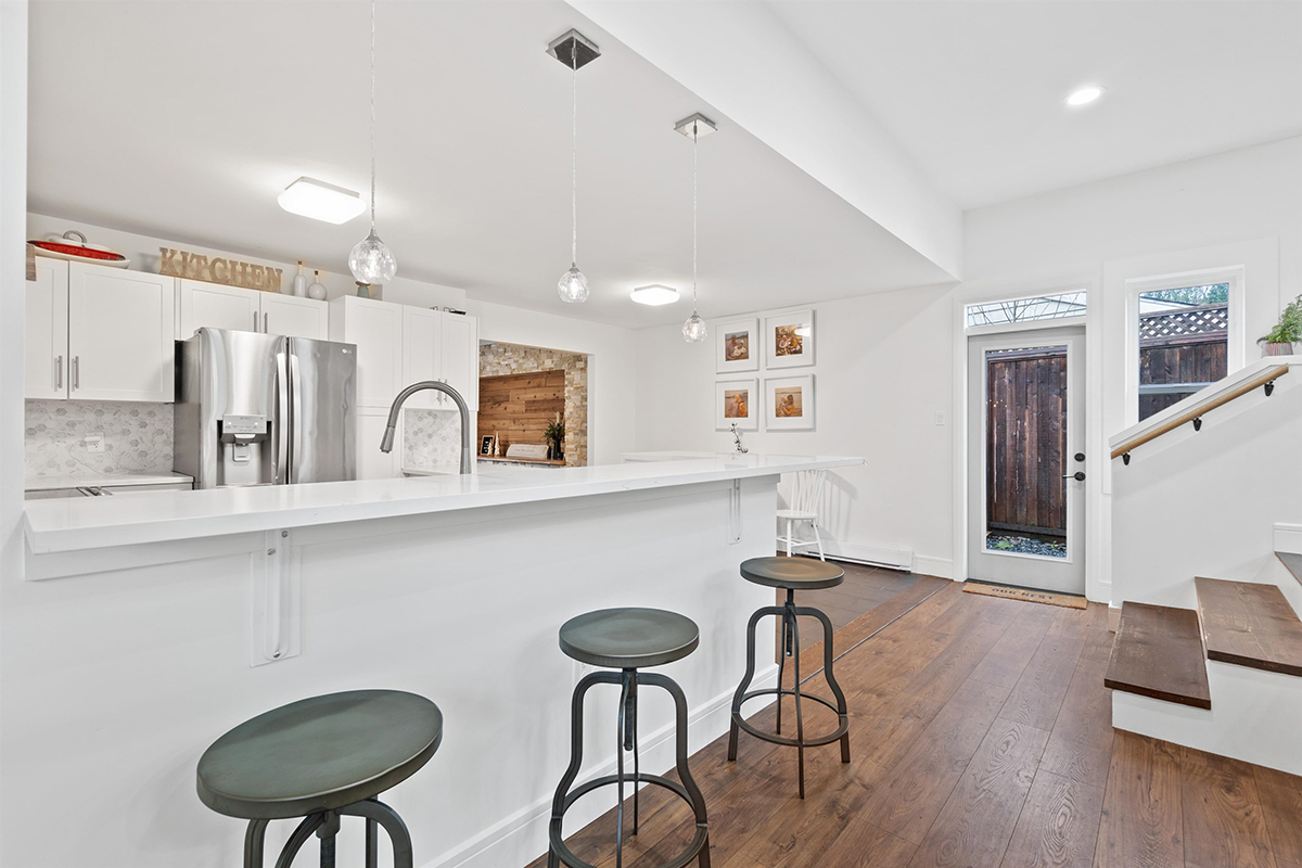 24055 Fern Crescent, Maple Ridge 9