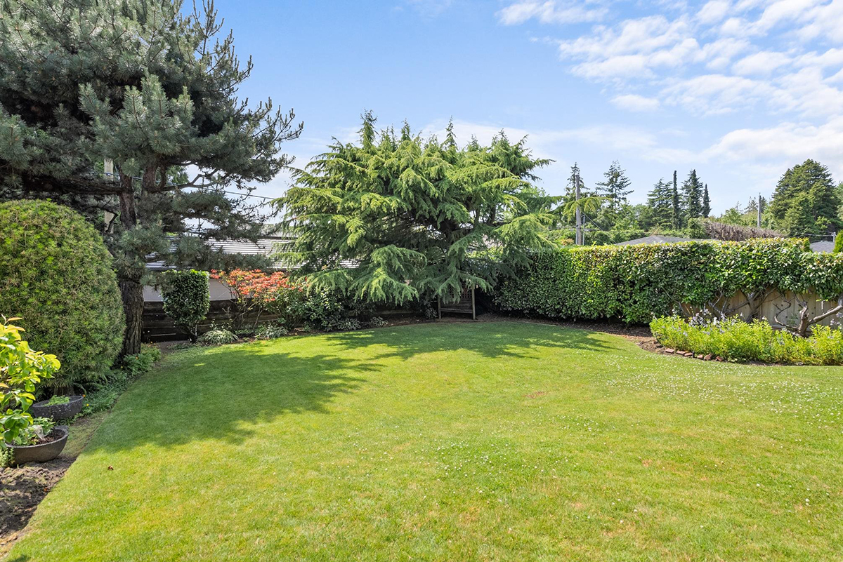 8183 Laburnum Street, Vancouver 35