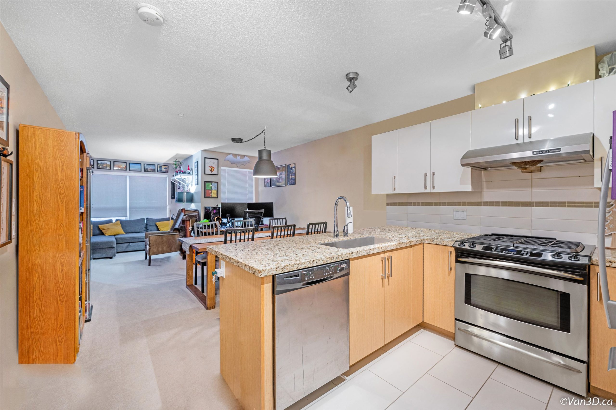 212 8600 PARK ROAD, RICHMOND 2