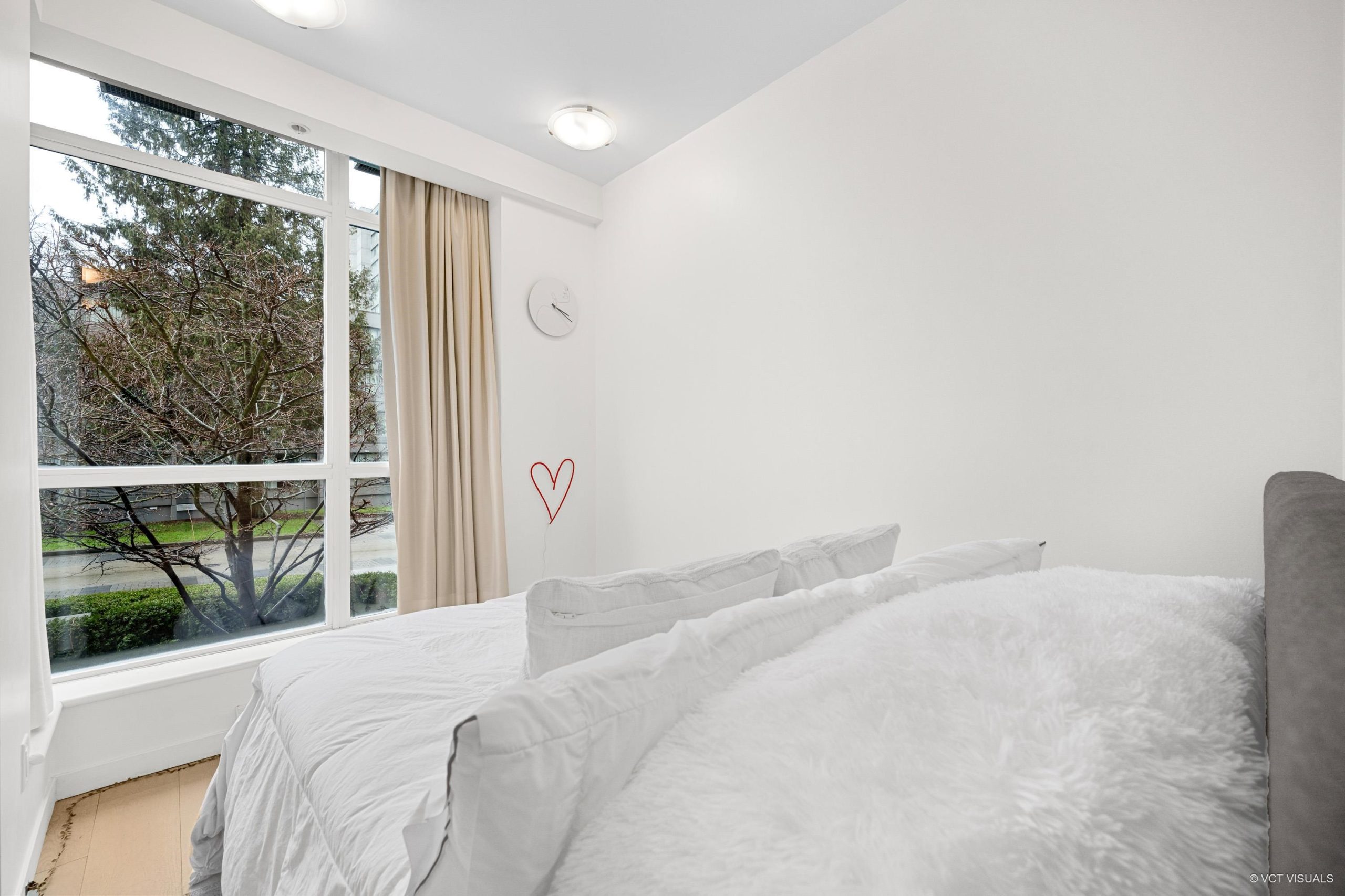 5987 WALTER GAGE ROAD, VANCOUVER 12