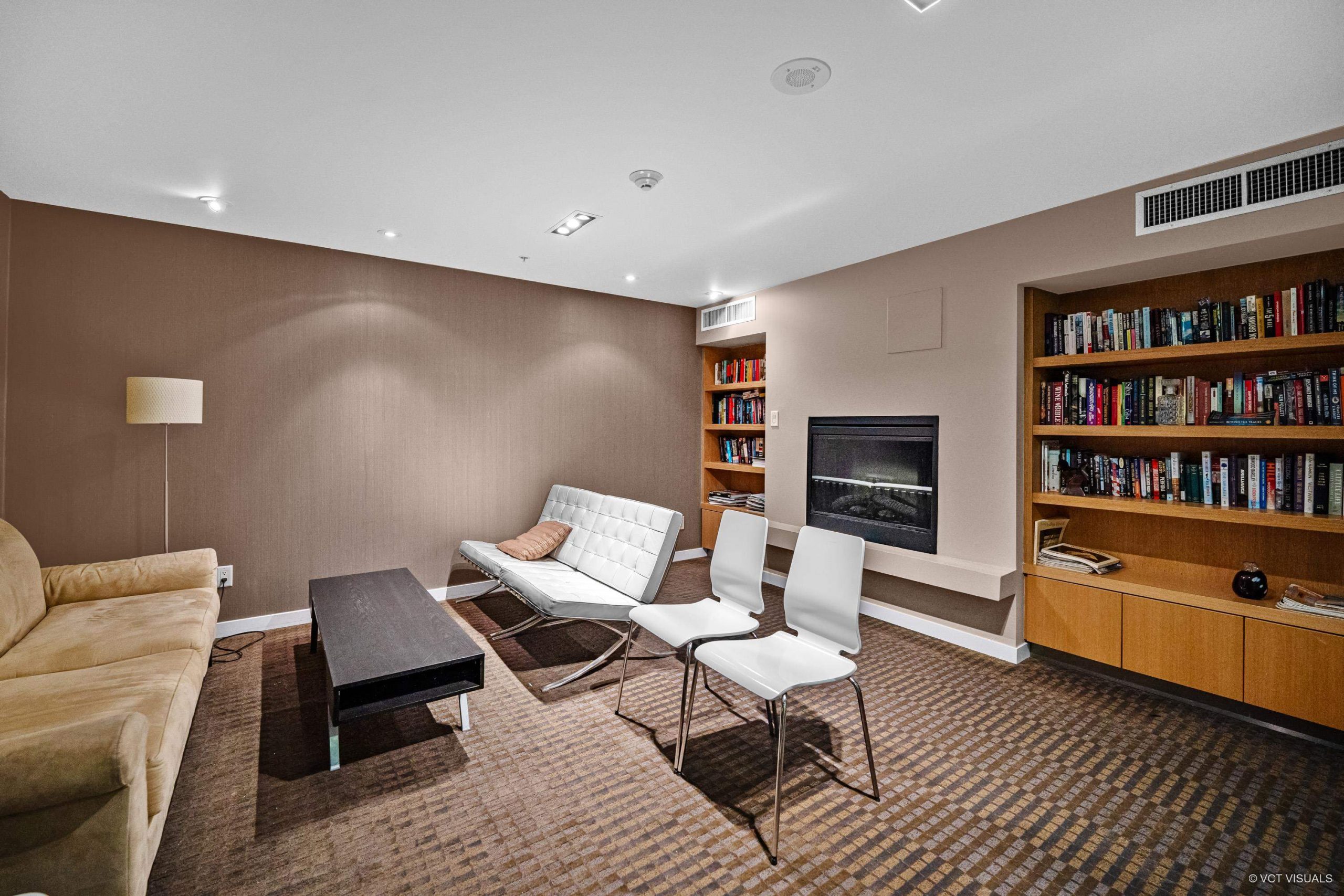 5987 WALTER GAGE ROAD, VANCOUVER 26