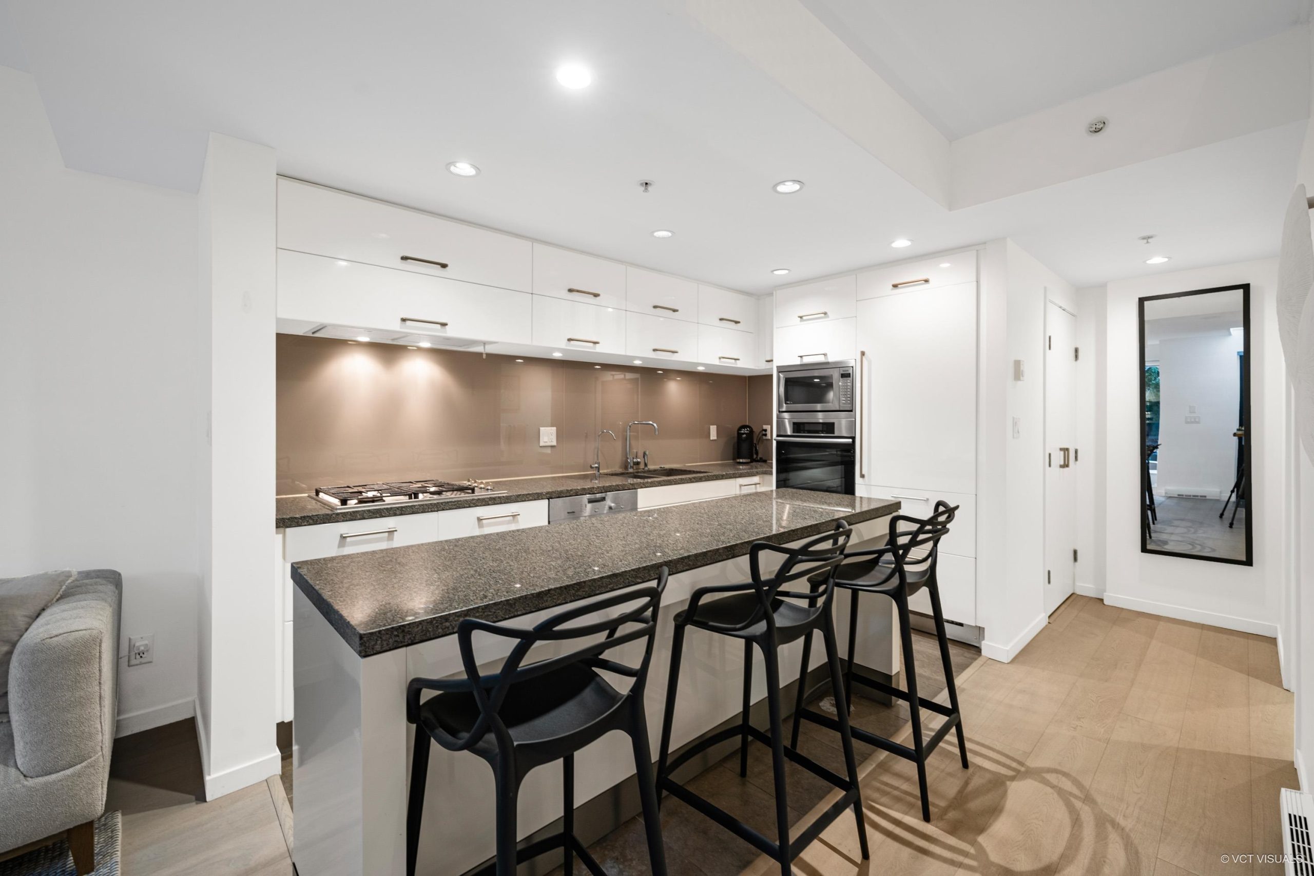 5987 WALTER GAGE ROAD, VANCOUVER 5
