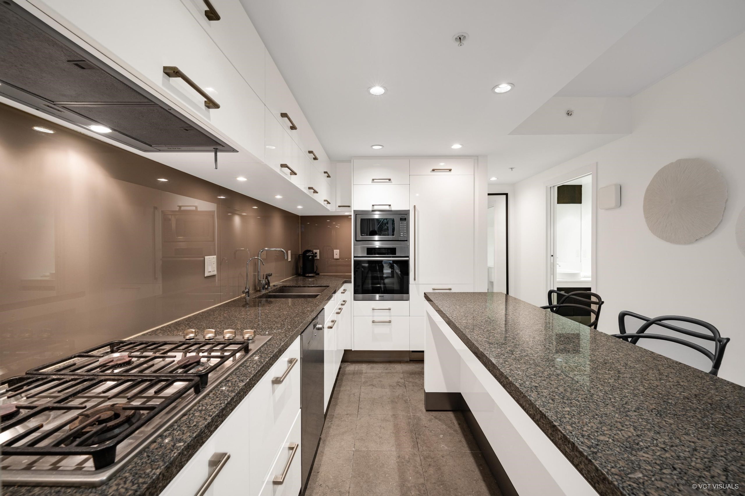 5987 WALTER GAGE ROAD, VANCOUVER 7