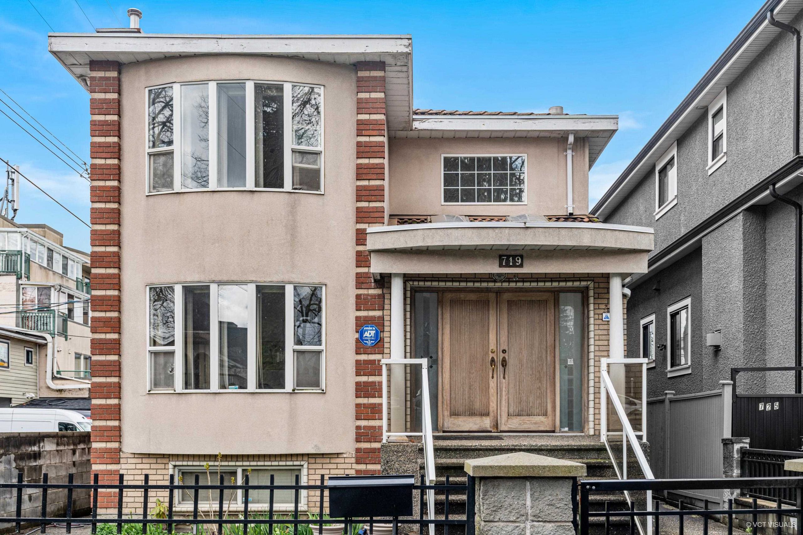 719 E 27 AVENUE, VANCOUVER 2