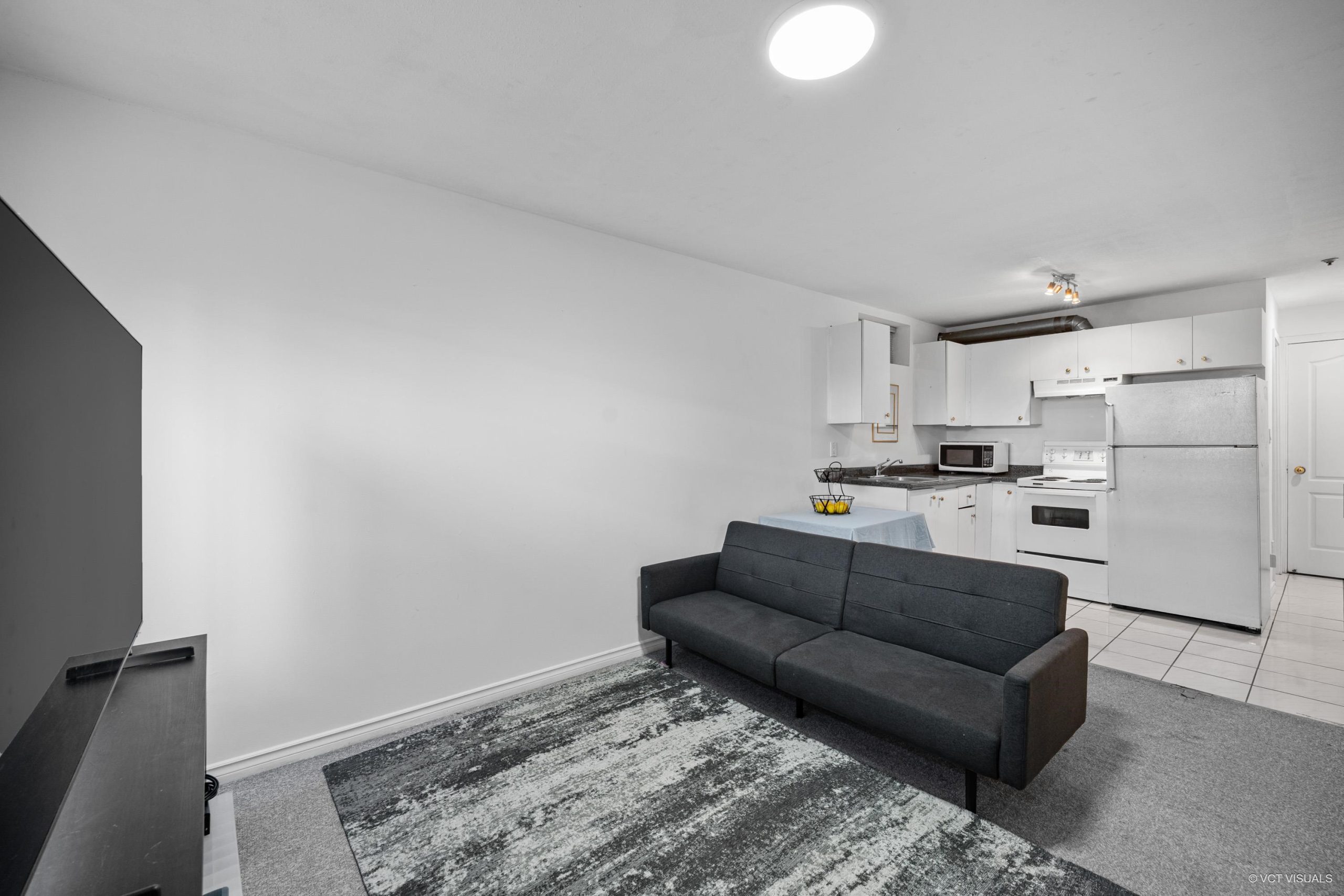 719 E 27 AVENUE, VANCOUVER 15