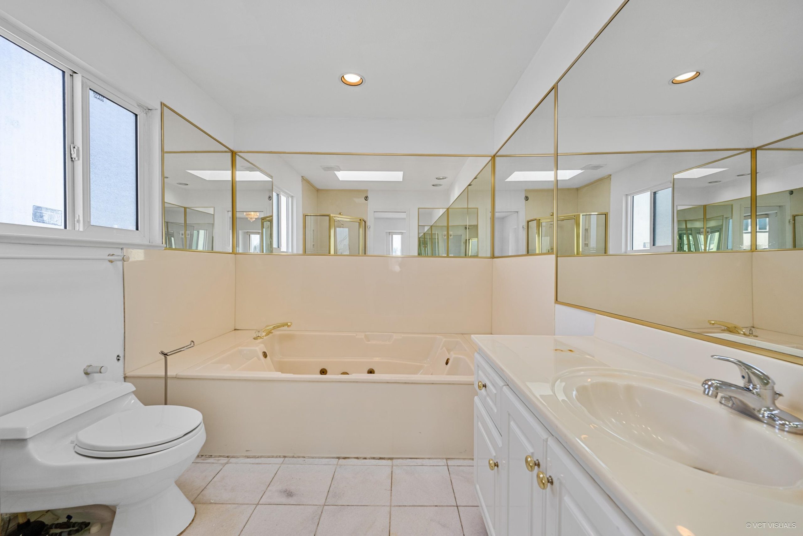 719 E 27 AVENUE, VANCOUVER 16