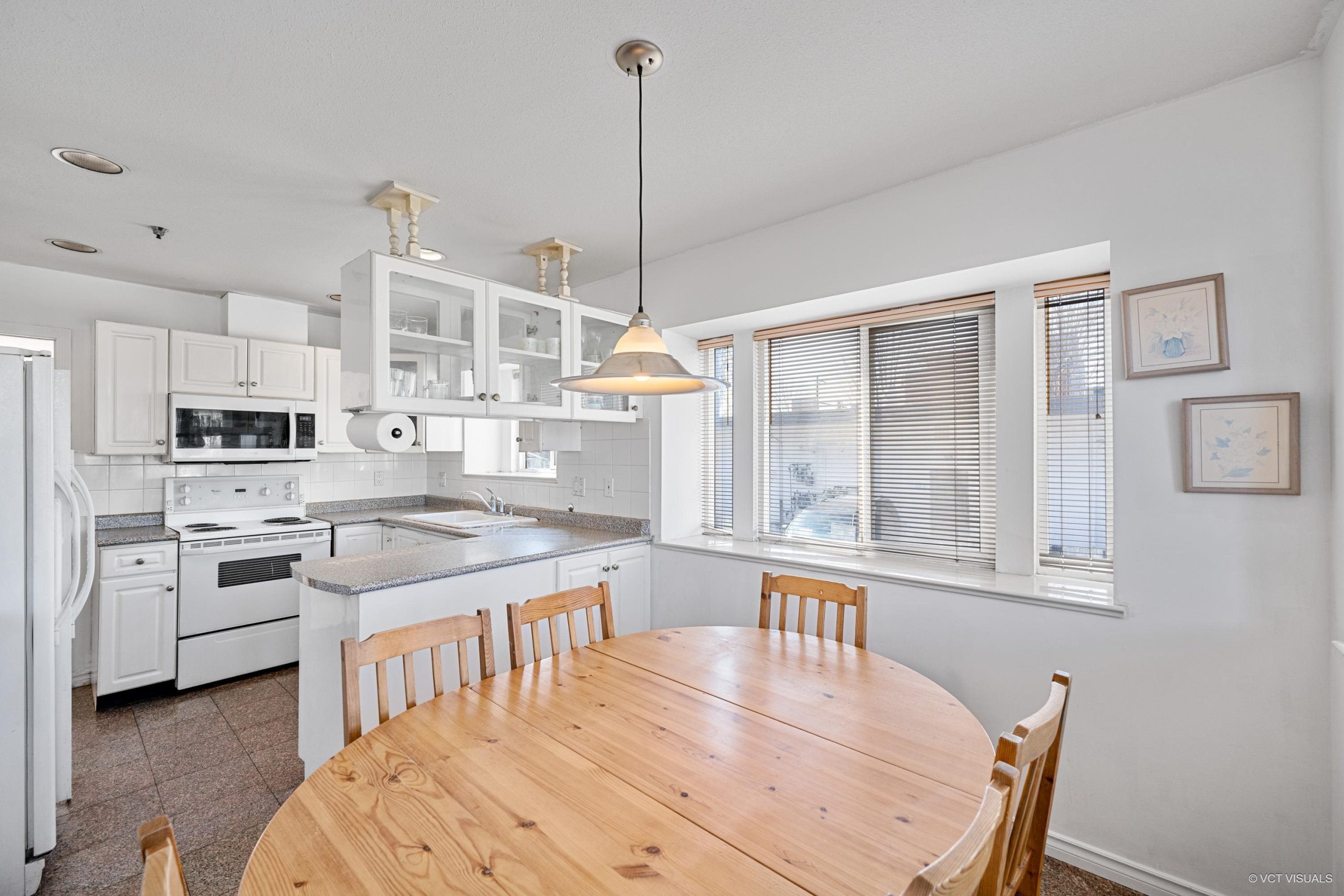 719 E 27 AVENUE, VANCOUVER 6