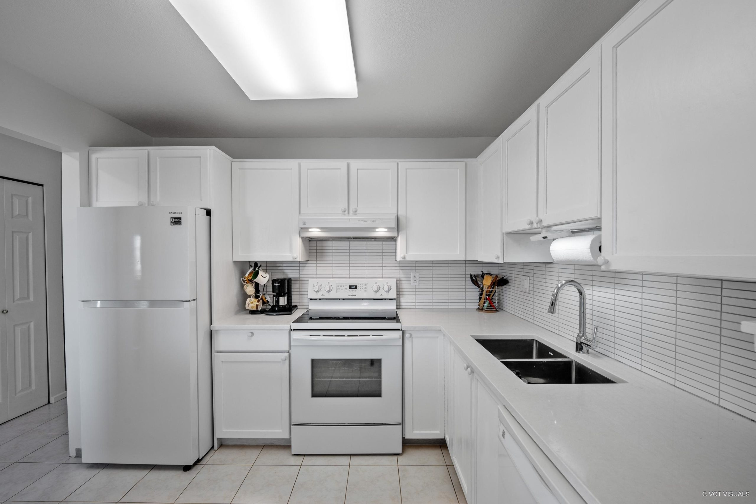 304 7480 GILBERT ROAD, Richmond 12