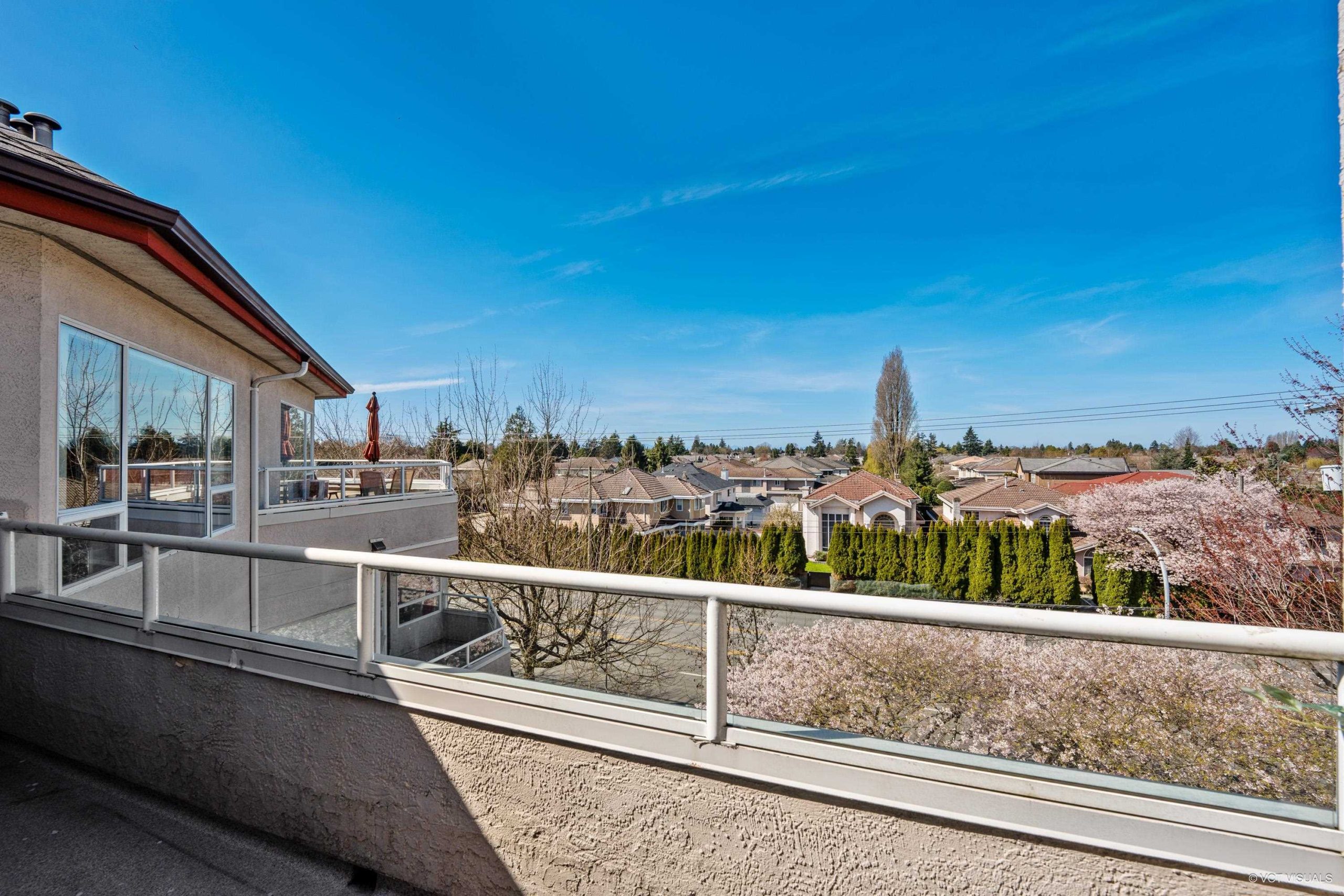 304 7480 GILBERT ROAD, Richmond 21