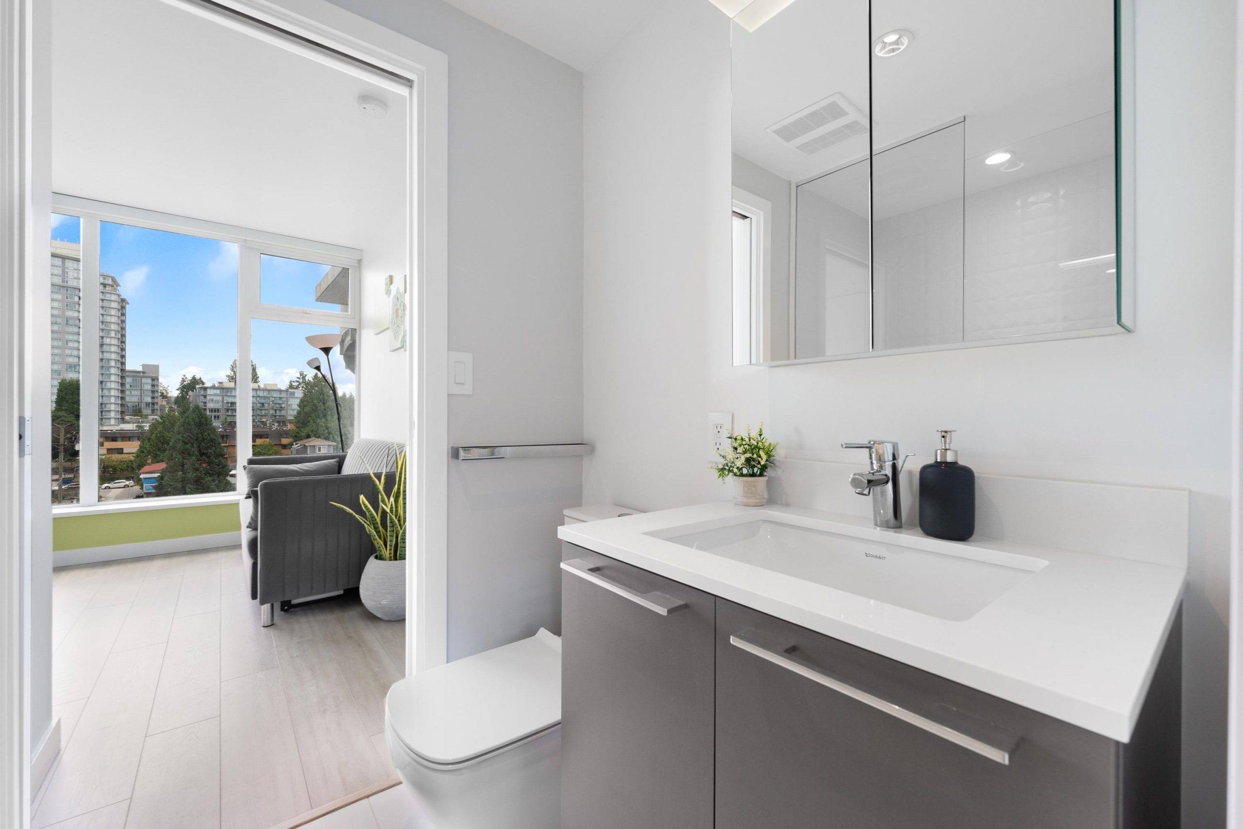 618 2220 KINGSWAY STREET, VANCOUVER 11