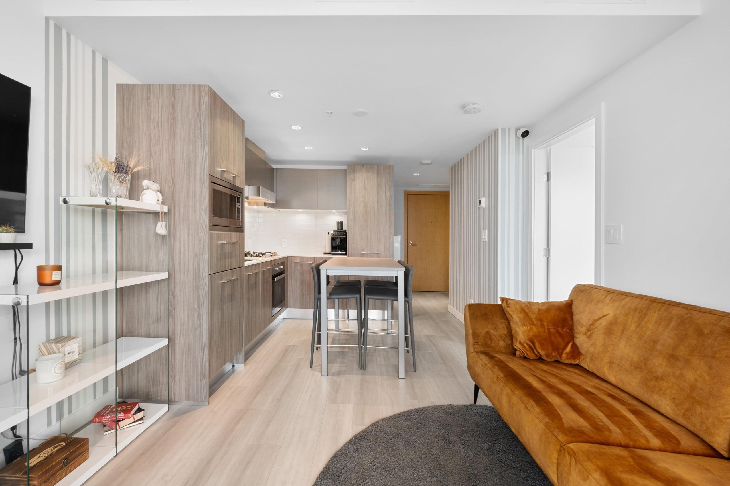 618 2220 KINGSWAY STREET, VANCOUVER 6